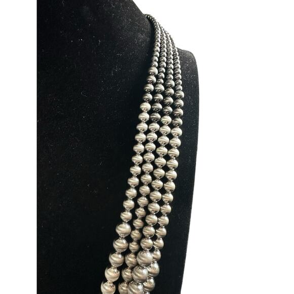 Ombré Triple Strand Metal Bead Necklace - Picture 6 of 7